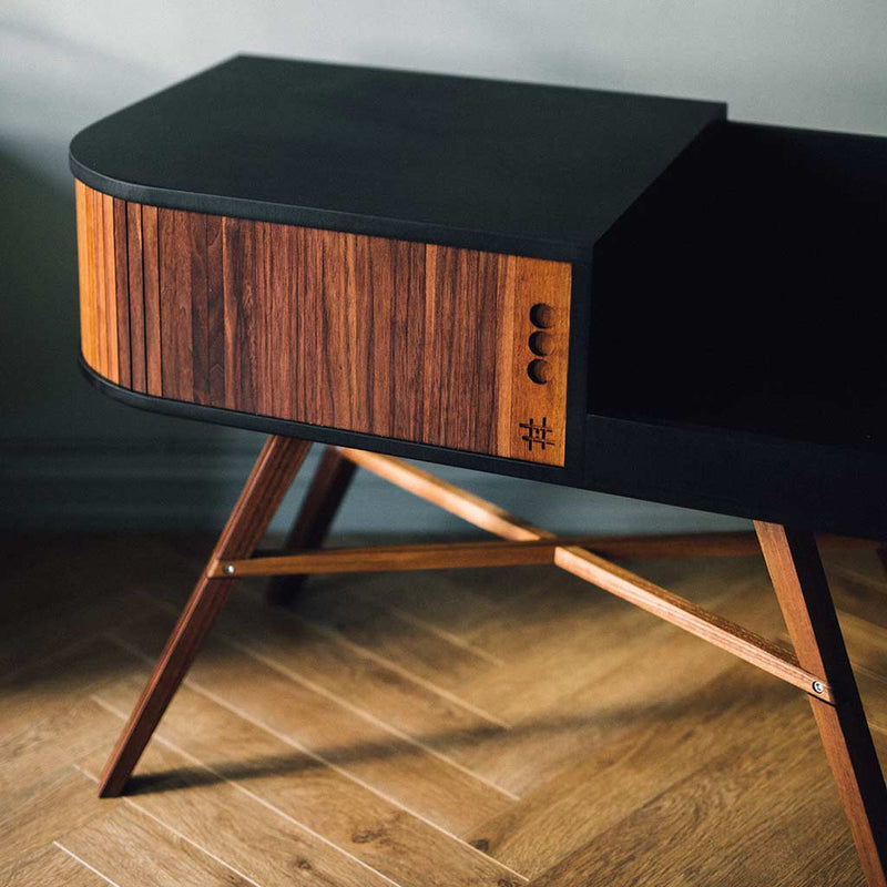 The Vinyl Table, Single